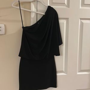 Excellent condition Jessica Simpson black 1 shoulder dress 👗 🖤
